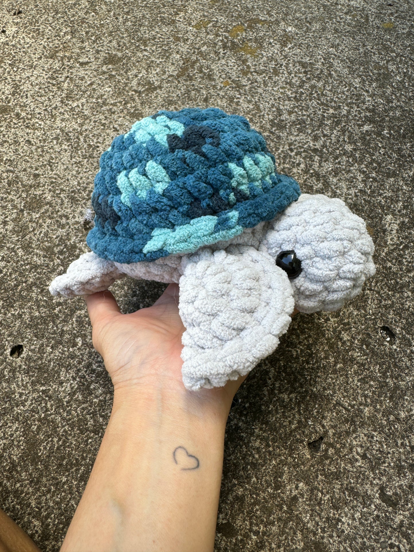 Crochet Turtles – Your Perfect Companion for Stress Relief and Comfort!