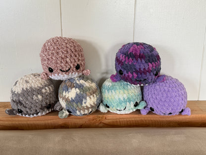 Crochet Whales – Your Perfect Companion for Stress Relief and Comfort!